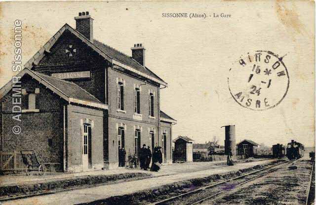 Arrivée du train de Dizy-le-Gros (photo d'avant 1914)
