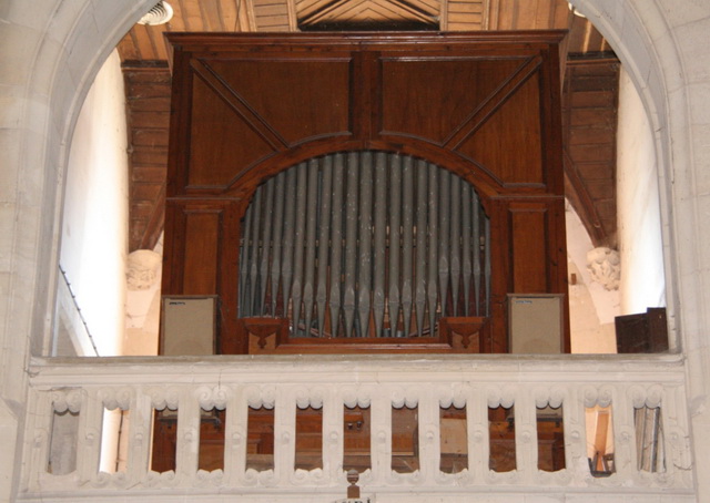 La tribune avec les orgues