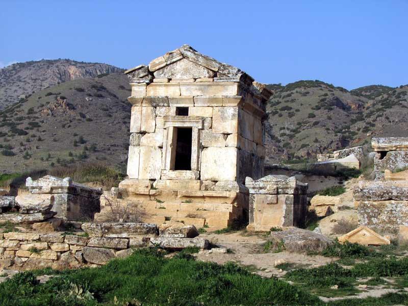 turquie19.jpg - Hierapolis : nécropole