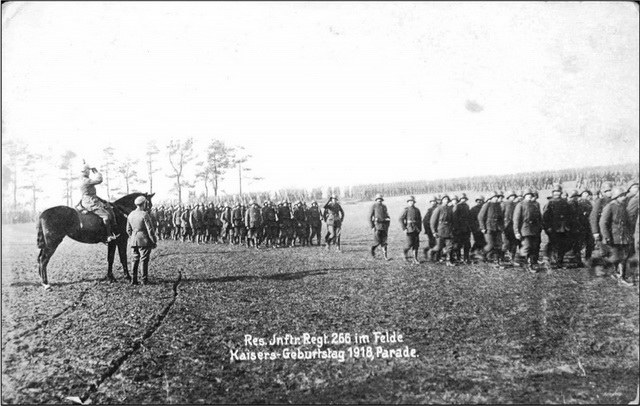 Clbration de l'anniversaire du Kaiser Guillaume II, le 27 janvier 1918.