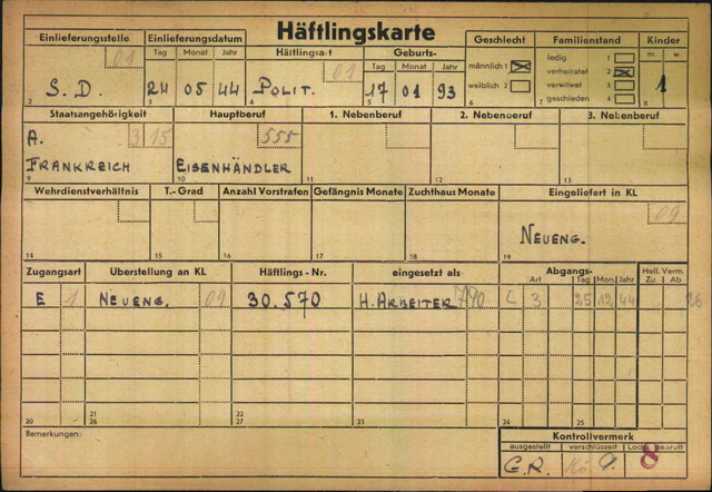 Sa carte d'immatriculation