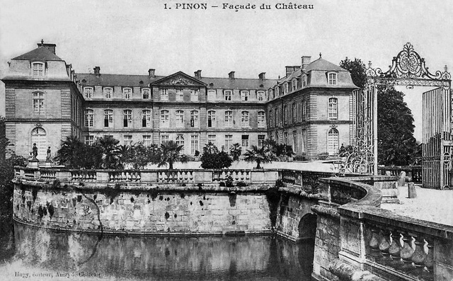 Le chteau de Pinon avant 1914