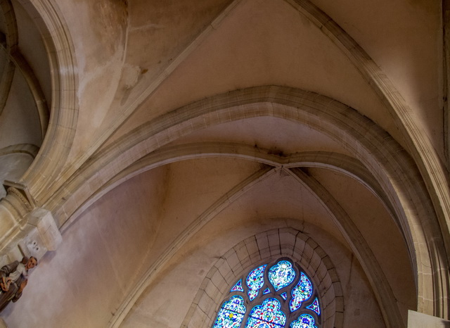 Transept nord - avec croise d'ogives.