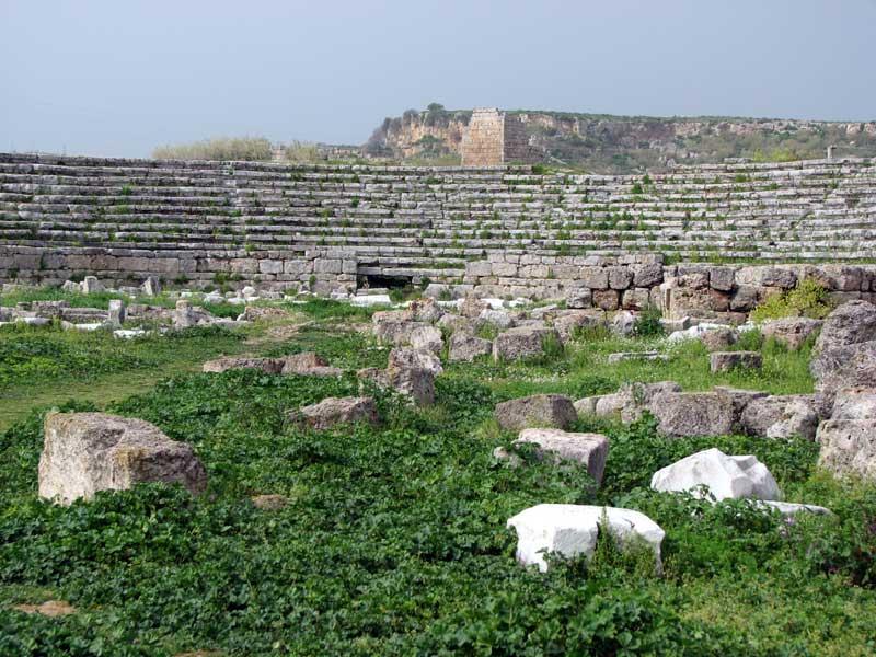 turquie29.jpg - Pergé : le stade